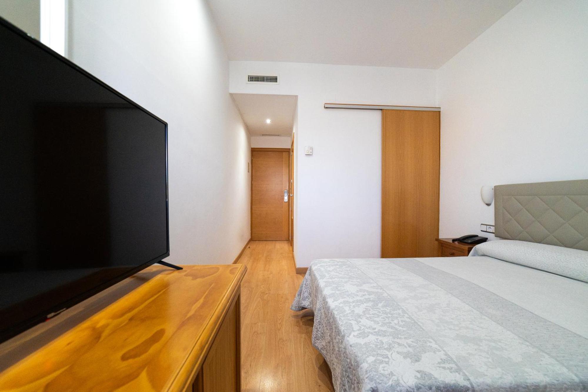 Hotel Puerta De Cazorla Kültér fotó