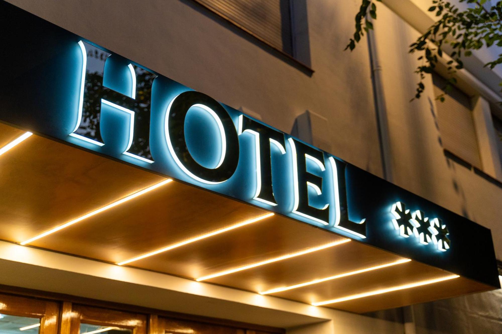 Hotel Puerta De Cazorla Kültér fotó