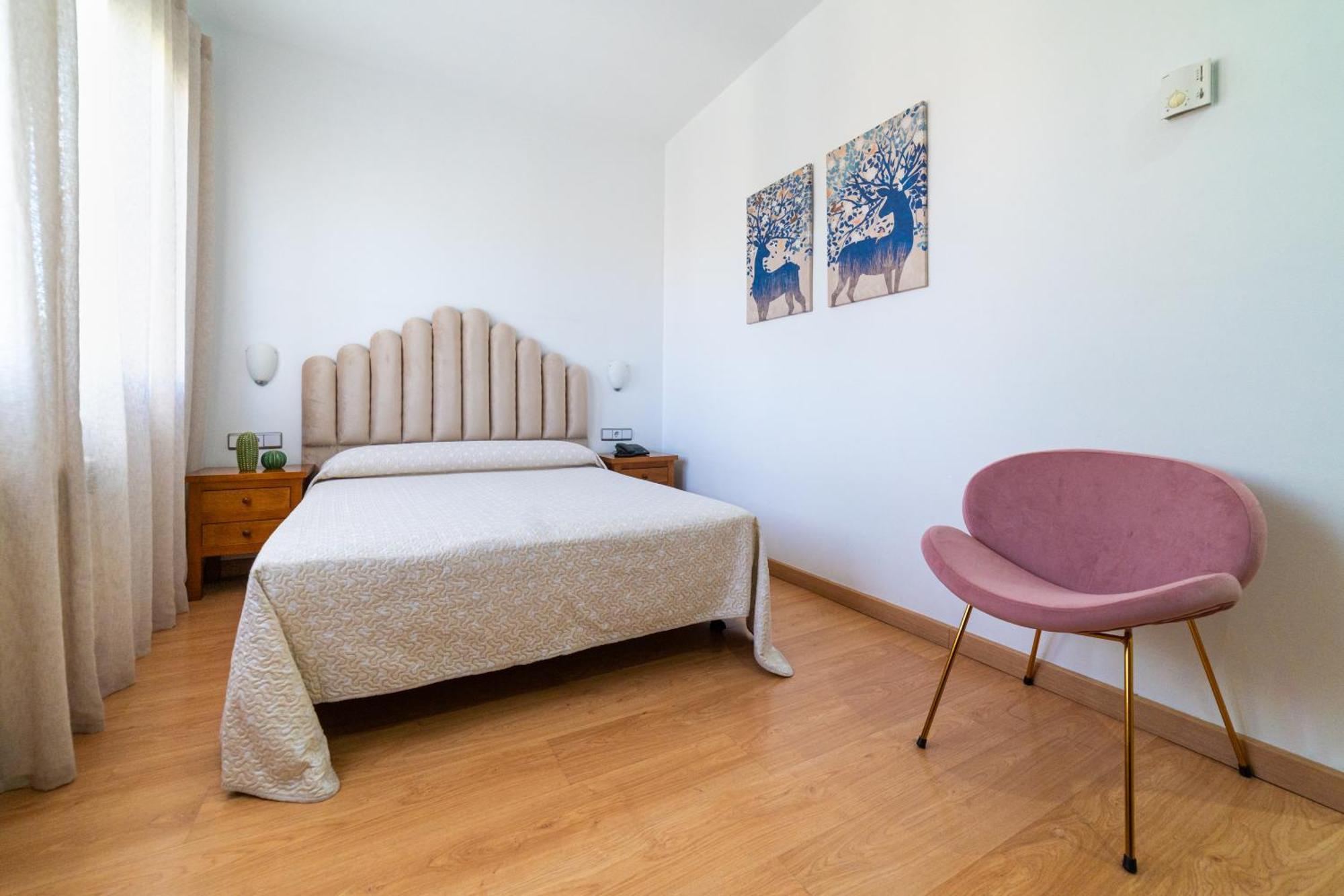 Hotel Puerta De Cazorla Kültér fotó