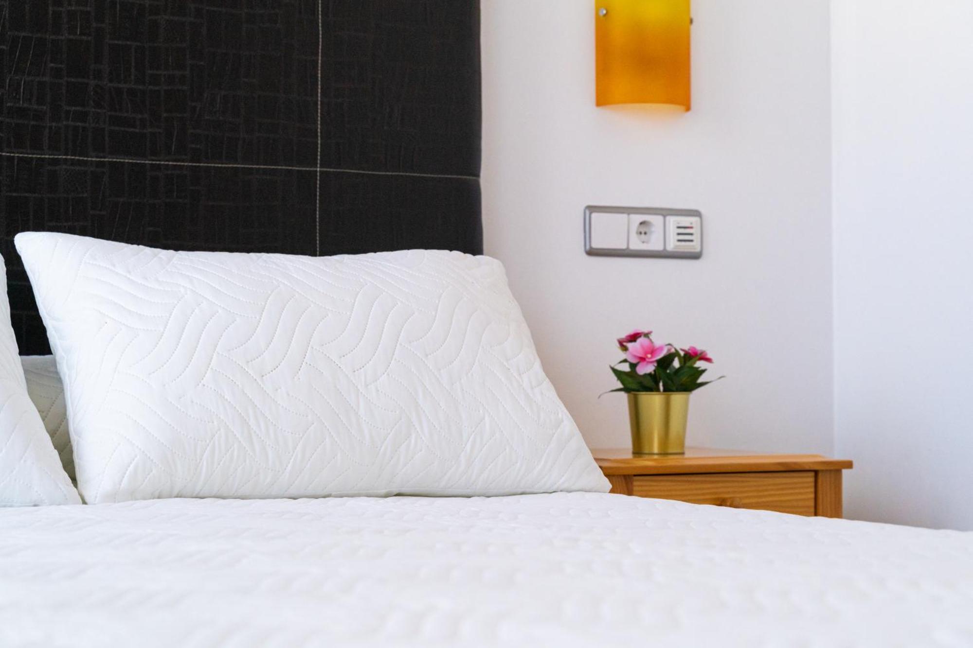 Hotel Puerta De Cazorla Kültér fotó