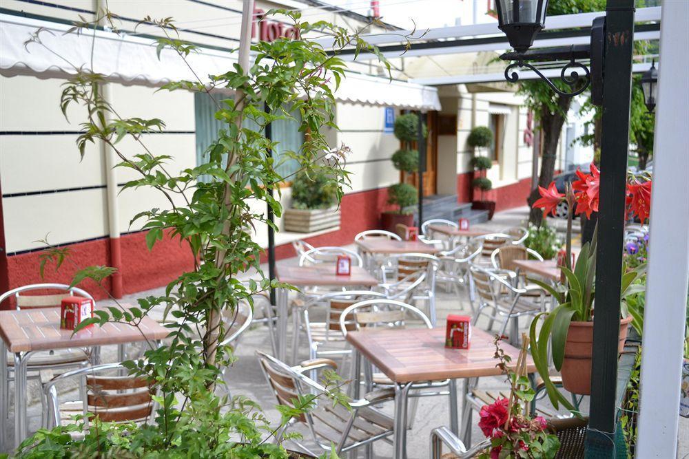 Hotel Puerta De Cazorla Kültér fotó